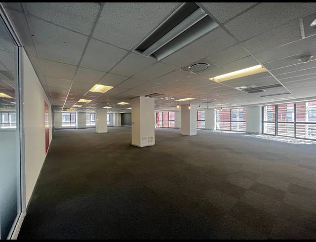 631M² OFFICE TO LET IN MELROSE ARCH